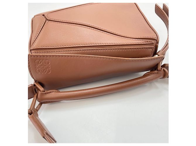 Borsa a tracolla Loewe Puzzle Mini in marrone - vista 11