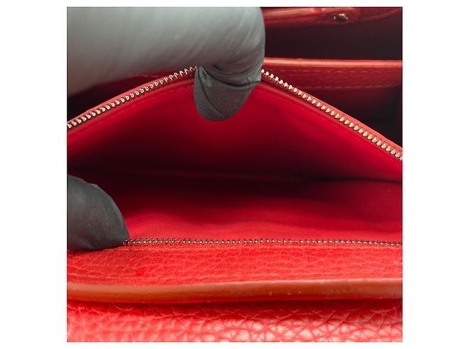Borsa Louis Vuitton Parciana Capucines BB in rosso - vista 12