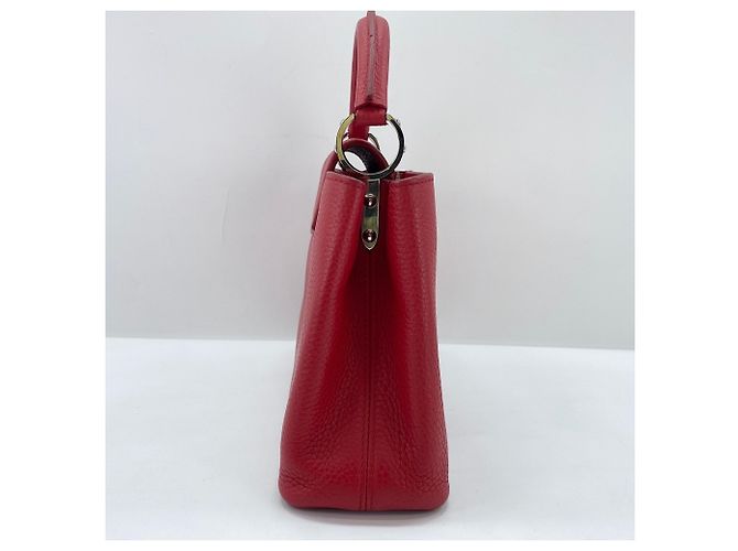 Borsa Louis Vuitton Parciana Capucines BB in rosso - vista 5