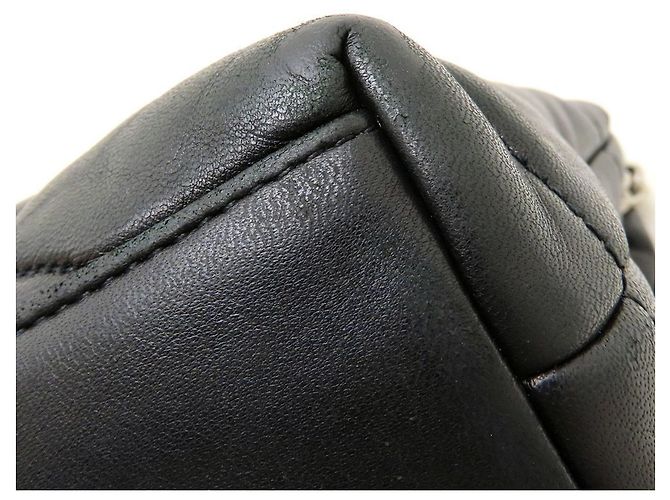 Borsa a tracolla Yves Saint Laurent Lulu Puffer Nero - vista 28