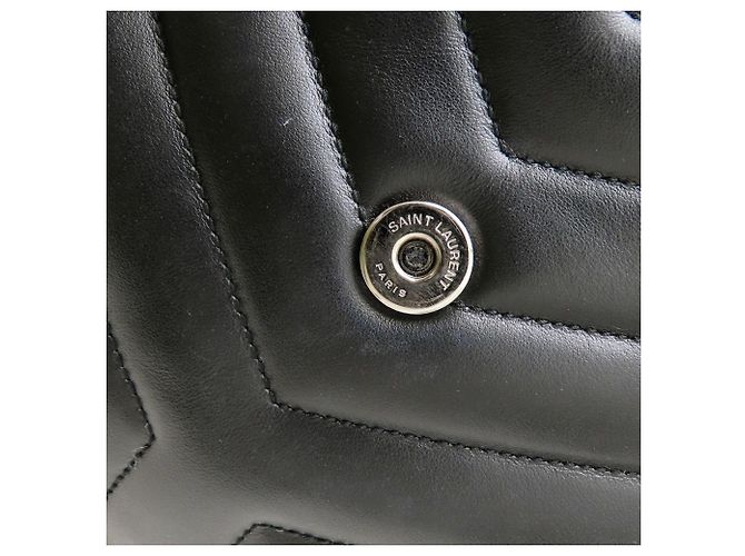 Borsa a tracolla Yves Saint Laurent Lulu Medium Nero - vista 20