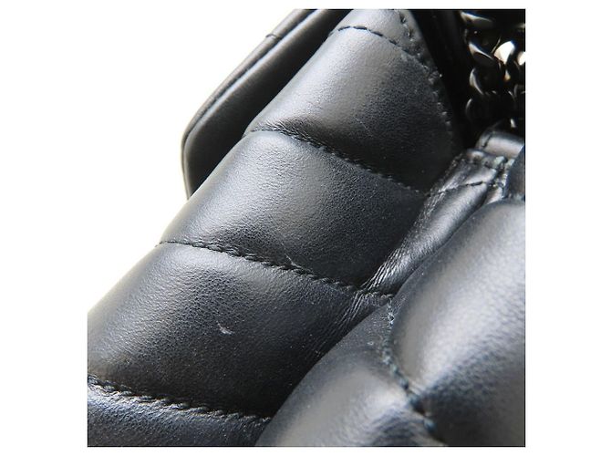 Borsa a tracolla Yves Saint Laurent Lulu Medium Nero - vista 22