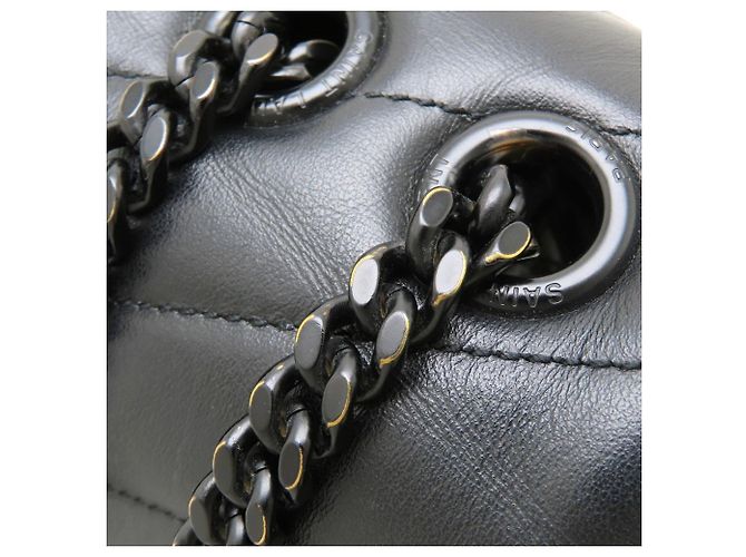 Borsa a tracolla Yves Saint Laurent Lulu Medium Nero - vista 23