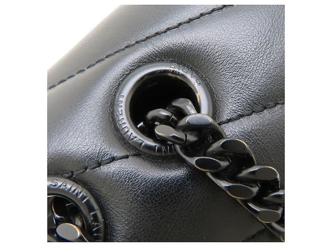 Borsa a tracolla Yves Saint Laurent Lulu Medium Nero - vista 24