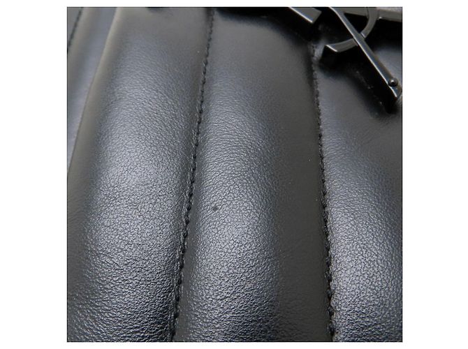 Borsa a tracolla Yves Saint Laurent Lulu Medium Nero - vista 26