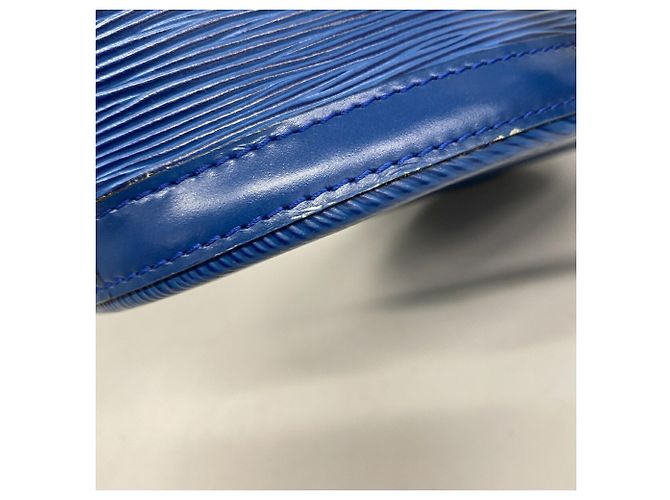Borsa a tracolla Louis Vuitton Epi Saint Jacques Blu - vista 7