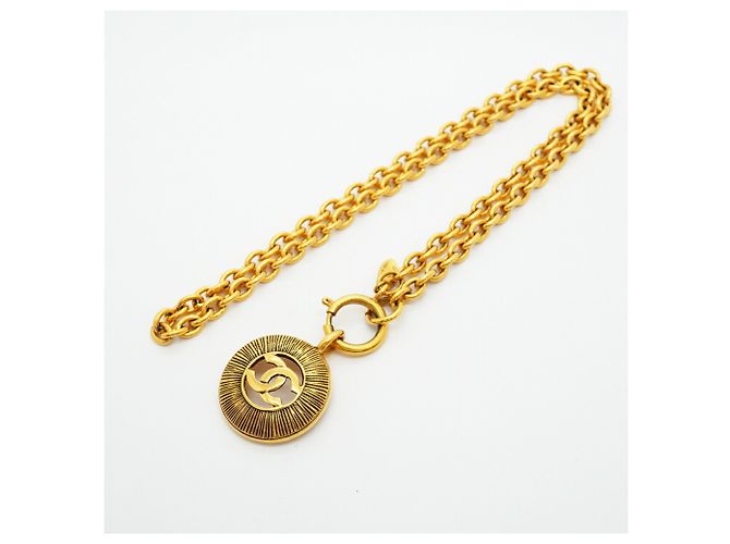Collana Chanel Coco Mark Circle D'oro - vista 3