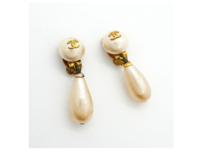 Orecchini a clip Chanel Gold D'oro - vista 2