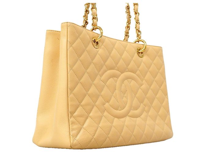 Chanel Matelassé Chain Tote Bag Beige - Ansicht 2
