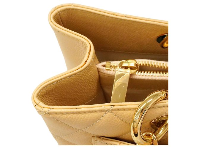 Chanel Matelassé Chain Tote Bag Beige - Ansicht 6