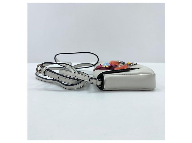 Borsa a spalla Micro Bucket Fendi Bianco - vista 6