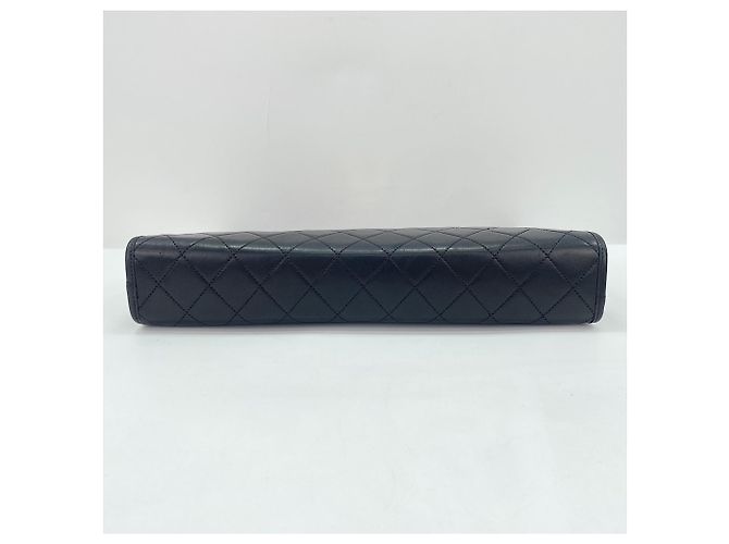 Clutch Chanel Matelassé in Nero - vista 7