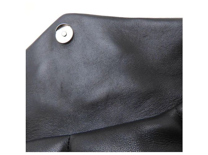 Borsa a tracolla Small Puffer Yves Saint Laurent Nero - vista 12