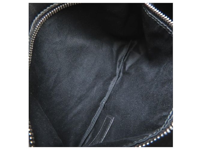 Borsa a tracolla Small Puffer Yves Saint Laurent Nero - vista 9