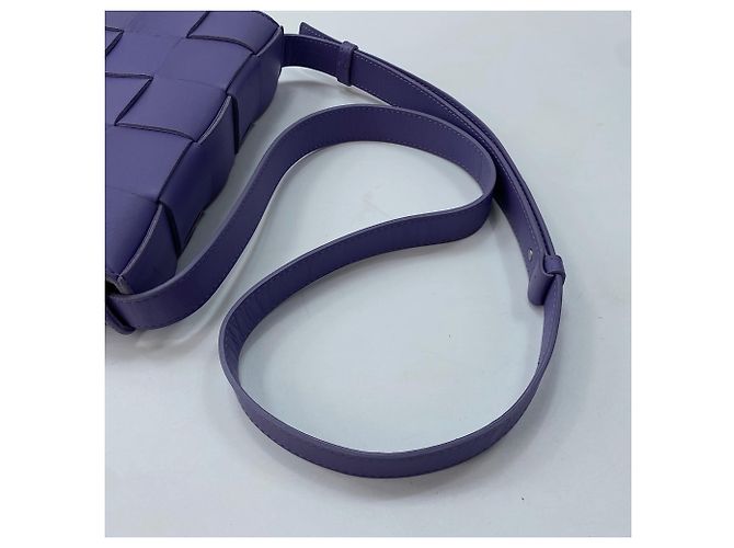 Bolsa de Ombro Bottega Veneta Cassette Roxo - vista 7