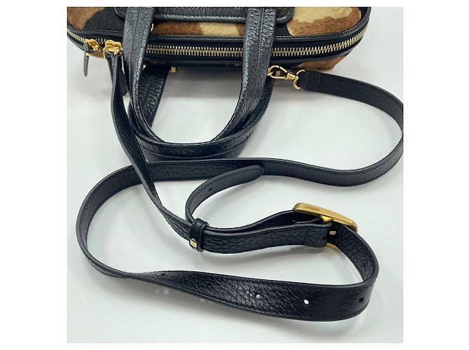 Fendi Chameleon Schultertasche/Handtasche Schwarz - Ansicht 9
