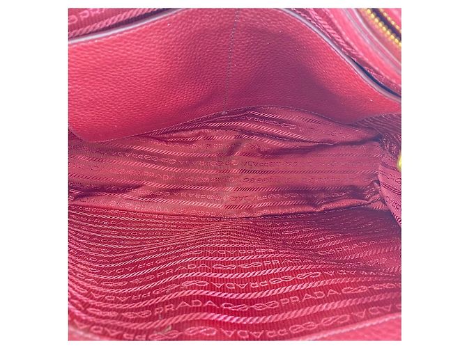 Prada PRADA rote Schultertasche - Ansicht 11