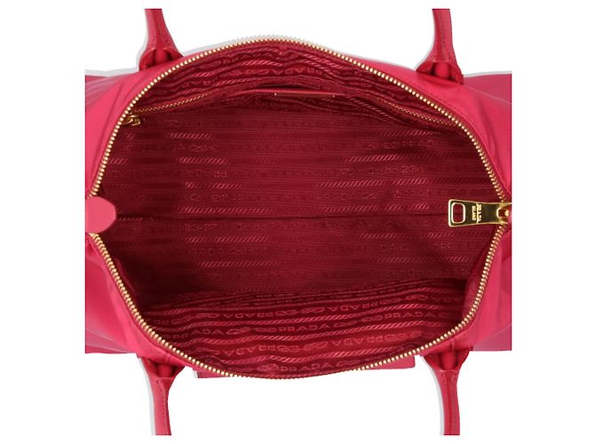Borsa a tracolla Prada in nylon rosa - vista 6
