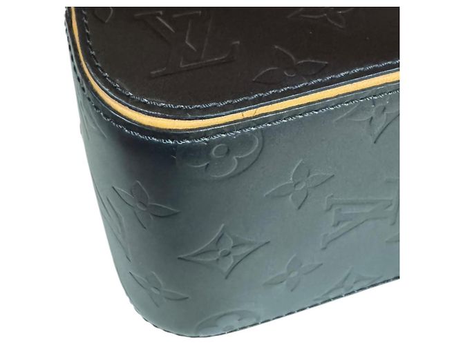 Borsa Louis Vuitton Shelton Monogram Mat Marrone Nero - vista 12