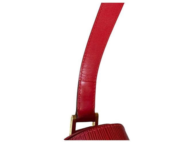 Borsa a tracolla Louis Vuitton Bussi Epi Rosso - vista 14