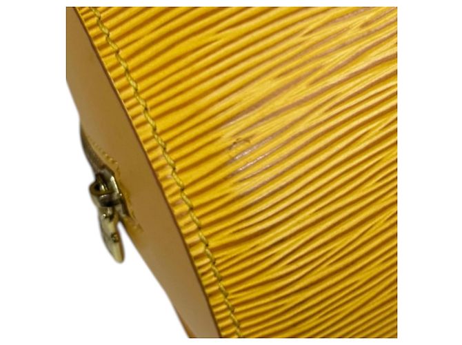 Borsa Louis Vuitton Soufflot Epi Giallo - vista 11