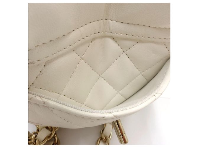Borsa cintura Chanel a forma di cuore Bianco - vista 12