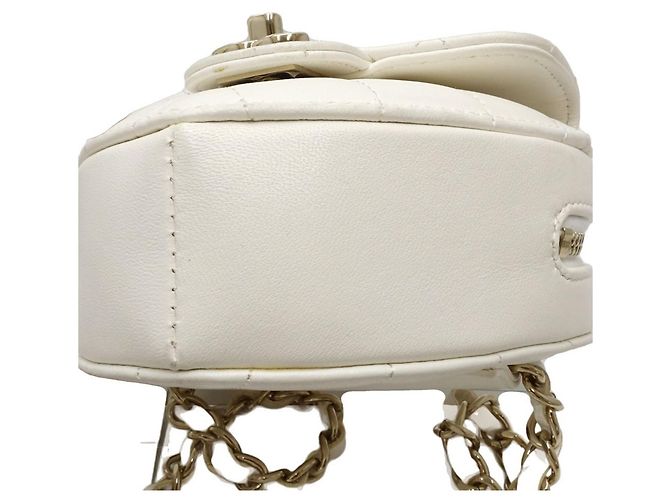 Borsa cintura Chanel a forma di cuore Bianco - vista 4