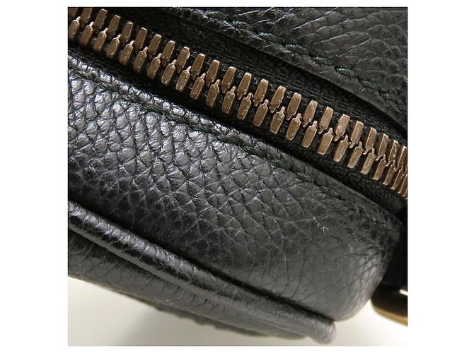 Borsa a tracolla Gucci in vitello nero - vista 17