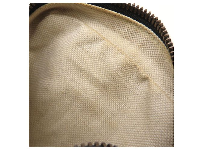 Borsa a tracolla Gucci in vitello nero - vista 8
