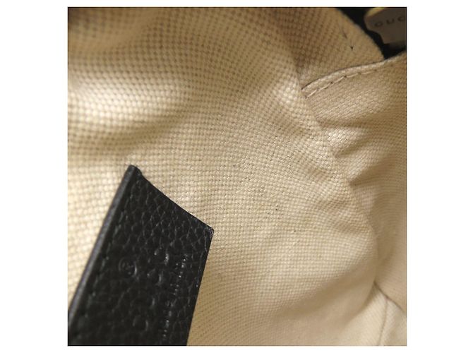 Borsa a tracolla Gucci in vitello nero - vista 9