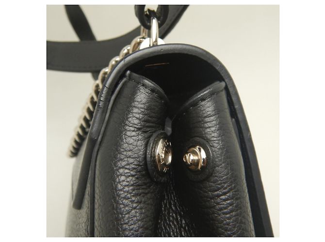 Borsa a tracolla Louis Vuitton Lockme 2 BB Nero - vista 11