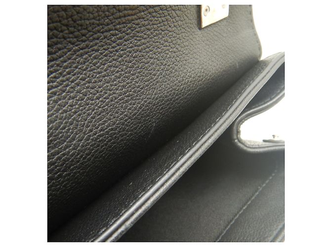 Borsa a tracolla Louis Vuitton Lockme 2 BB Nero - vista 19