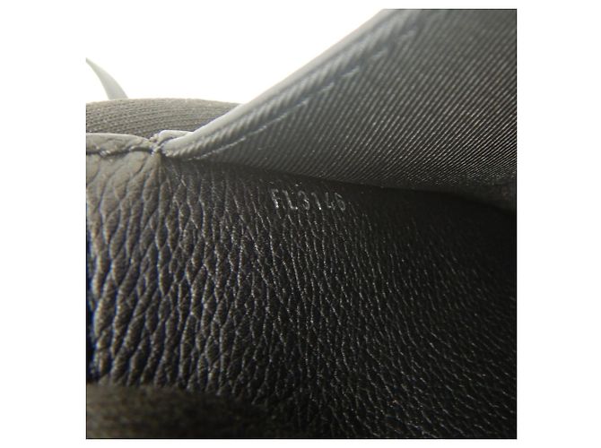 Borsa a tracolla Louis Vuitton Lockme 2 BB Nero - vista 25