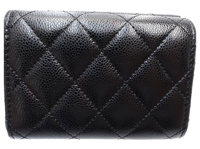 Cartera tri-fold Chanel en piel de becerro granulada negra Negro - vista 4