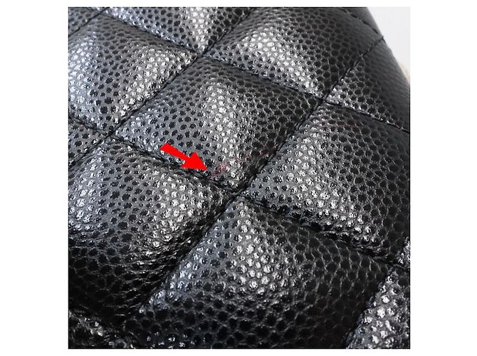Cartera tri-fold Chanel en piel de becerro granulada negra Negro - vista 5