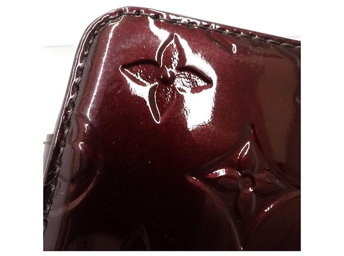 Louis Vuitton Vernis Accessory Pouch Dark red - view 7