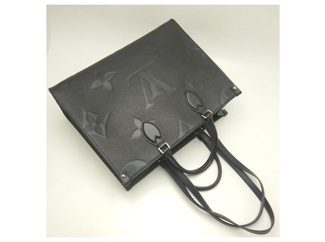 Borsa Tote Louis Vuitton OnTheGo MM Nero - vista 3