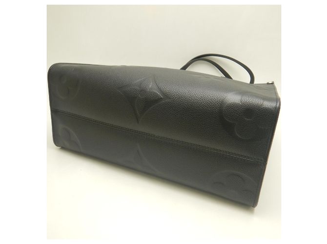 Borsa Tote Louis Vuitton OnTheGo MM Nero - vista 5