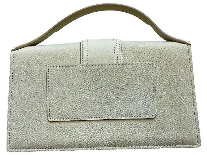 Jacquemus Le Bambinou Flap Ivory martellata Grand Bambino Beige - vista 2