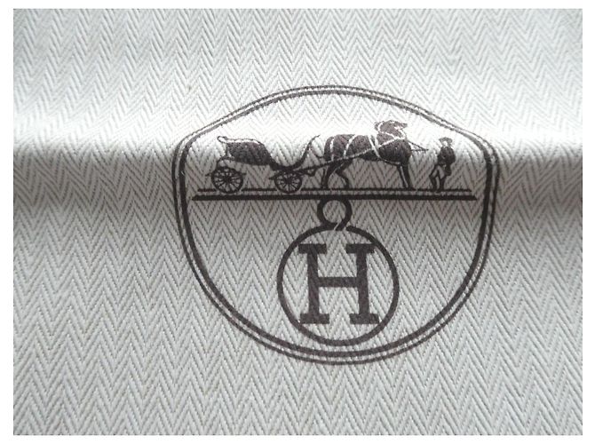 Hermès storage pouch in beige canvas 37X45cms for Birkin 25 handbag - view 2