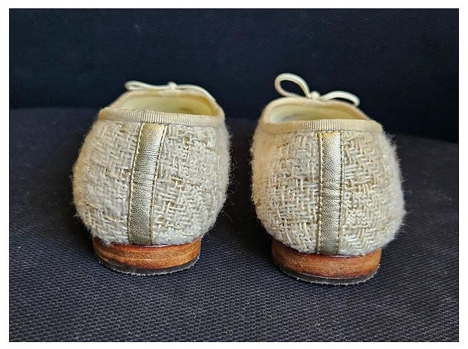 Ballerine Chanel in Tweed Beige D'oro - vista 10