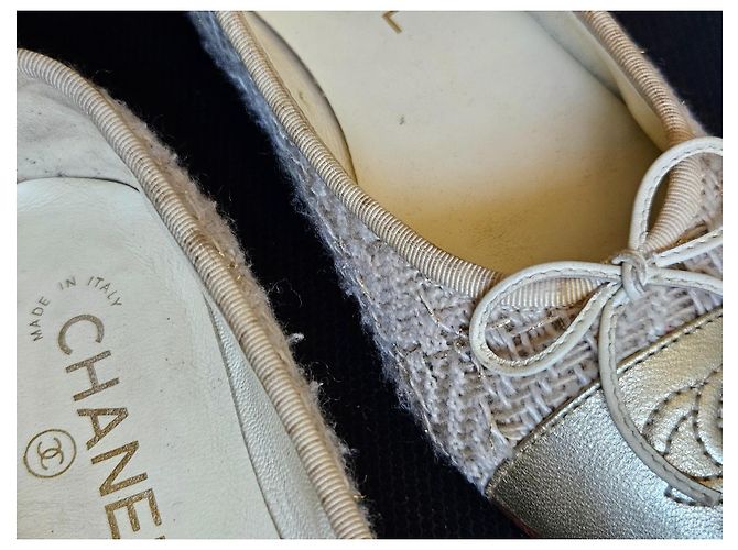 Ballerine Chanel in Tweed Beige D'oro - vista 14