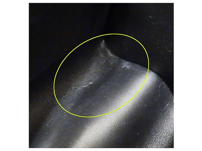Twist Borsa a mano Louis Vuitton in pelle Epi Nero Cammello - vista 15