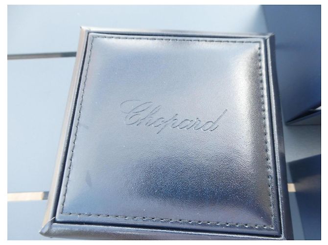 Chopard navy blue leather jewelry box for ring Beige - view 4