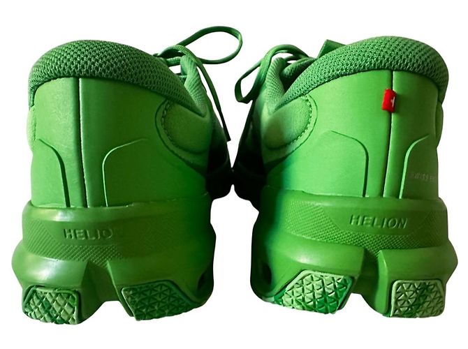 Sneakers Loewe Cloudventure 2.0 Verde - vista 3
