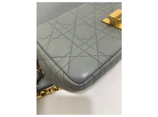 Borsa a tracolla Dior Caro in pelle grigia Grigio - vista 5