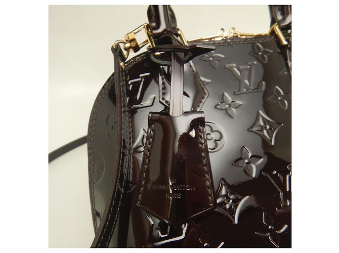 Borsa Louis Vuitton Vernis Alma BB Bordò - vista 10