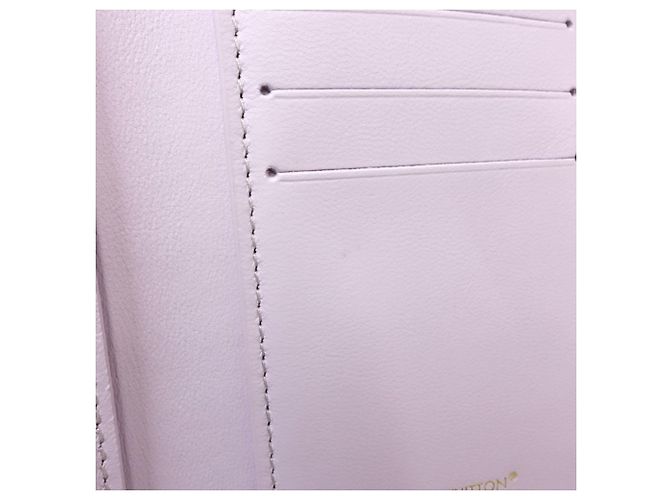 Cartera Louis Vuitton Tri-fold en Lemon Yellow Dorado - vista 10