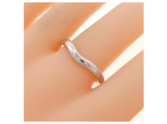Tiffany & Co Tiffany Gebogener Platin-Bandring - Ansicht 5