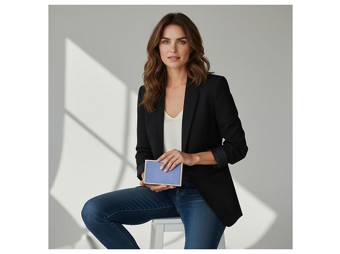 Clutch rigida VICTORIA BECKHAM in pelle embossed lucertola blu cornflower e ottone dorato - vista 3